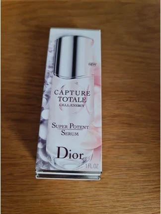 Сыворотка Christian Dior Capture Totale Super Potent Serum