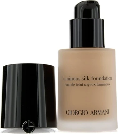 Тональная основа Foundation Giorgio Armani Luminous Silk Foundation