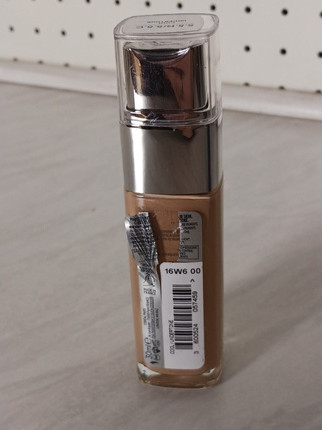 Тональная основа L'Oreal Professional