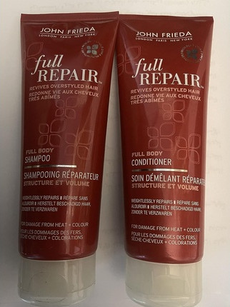 Набор шампуня и кондиционера John Frieda Full Repair Full Body