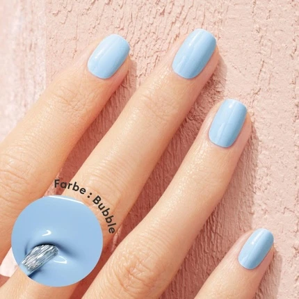 Лаки для ногтей Manucurist Green Nail Polish пастельно-голубой классический натуральный 9-Free