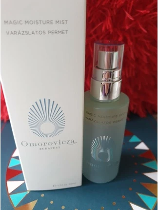 Освежающий спрей для лица Omorovicza