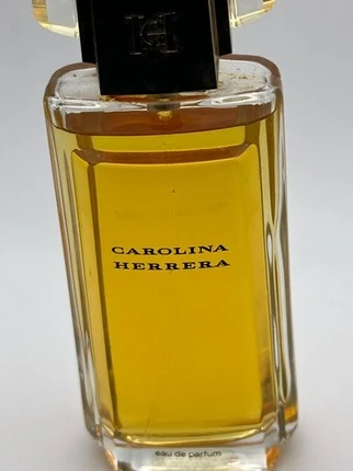 Парфюмерная вода Carolina Herrera