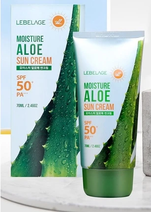 Крем для защиты лица от солнца Lebelage Moisture Aloe