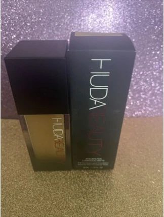 Тональная основа Huda Beauty #Fauxfilter Filter Foundation