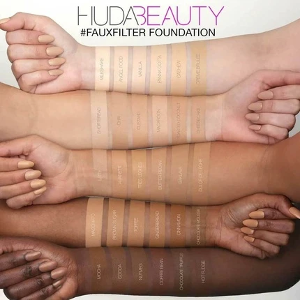 Тональная основа Huda Beauty #FauxFilter