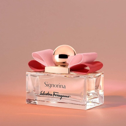 Парфюмерная вода Salvatore Ferragamo Signorina