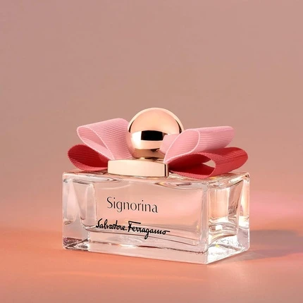 Парфюмерная вода Salvatore Ferragamo Signorina