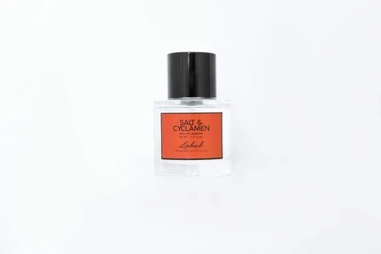 Парфюмерная вода L'Occitane Label Salt & Cyclamen