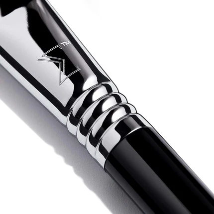 Кисть для тональной основы Sigma Beauty 3DHD Kabuki Brush