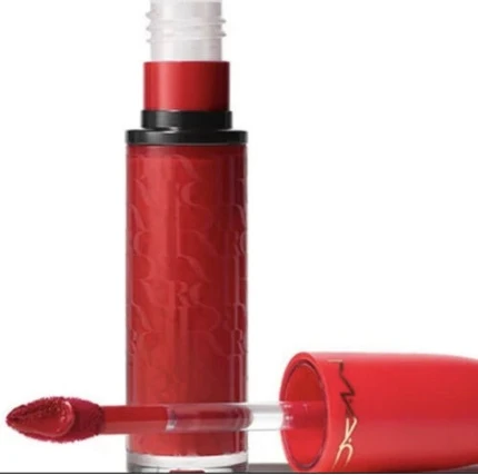 Помада MAC Cosmetics Aute Cuture Retro Matte жидкая Paprika