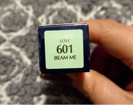 Помада Estee Lauder Pure Colour Love