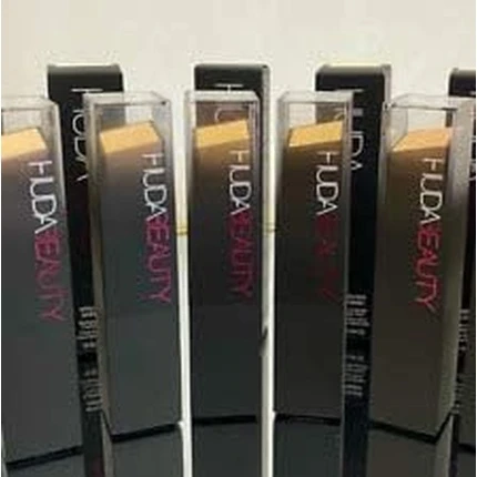 Тональный стик Huda Beauty #FauxFilter Skin Finish с регулируемым покрытием