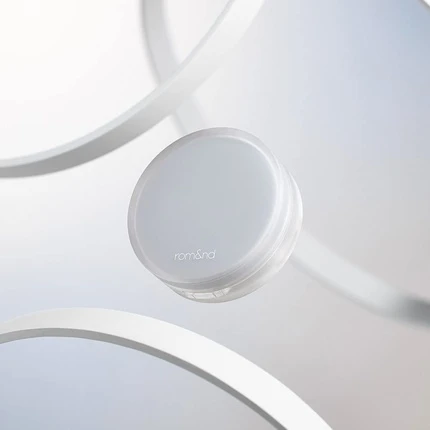Тональная основа-кушон Rom&nd Nu Zero Cushion Стойкая Высокое покрытие Полуматовый финиш