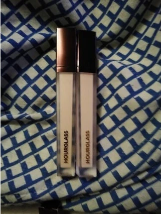 Консилер Hourglass Vanish Airbrush