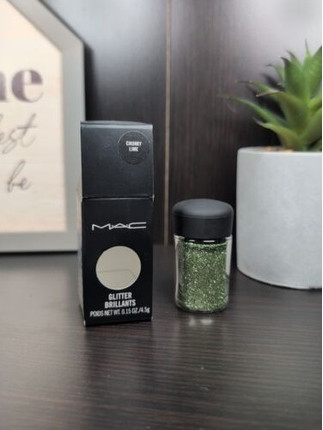 Тени для век MAC Cosmetics Пигмент с блестками Brilliant Pigment Eyeshadow оттенка Chunky Lime