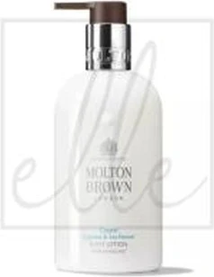 Увлажняющий лосьон для тела Molton Brown Coastal Cypress & Sea Fennel