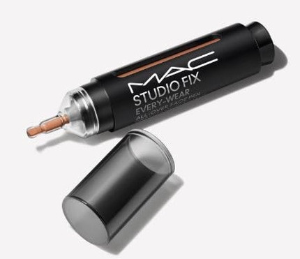Консилер MAC Cosmetics