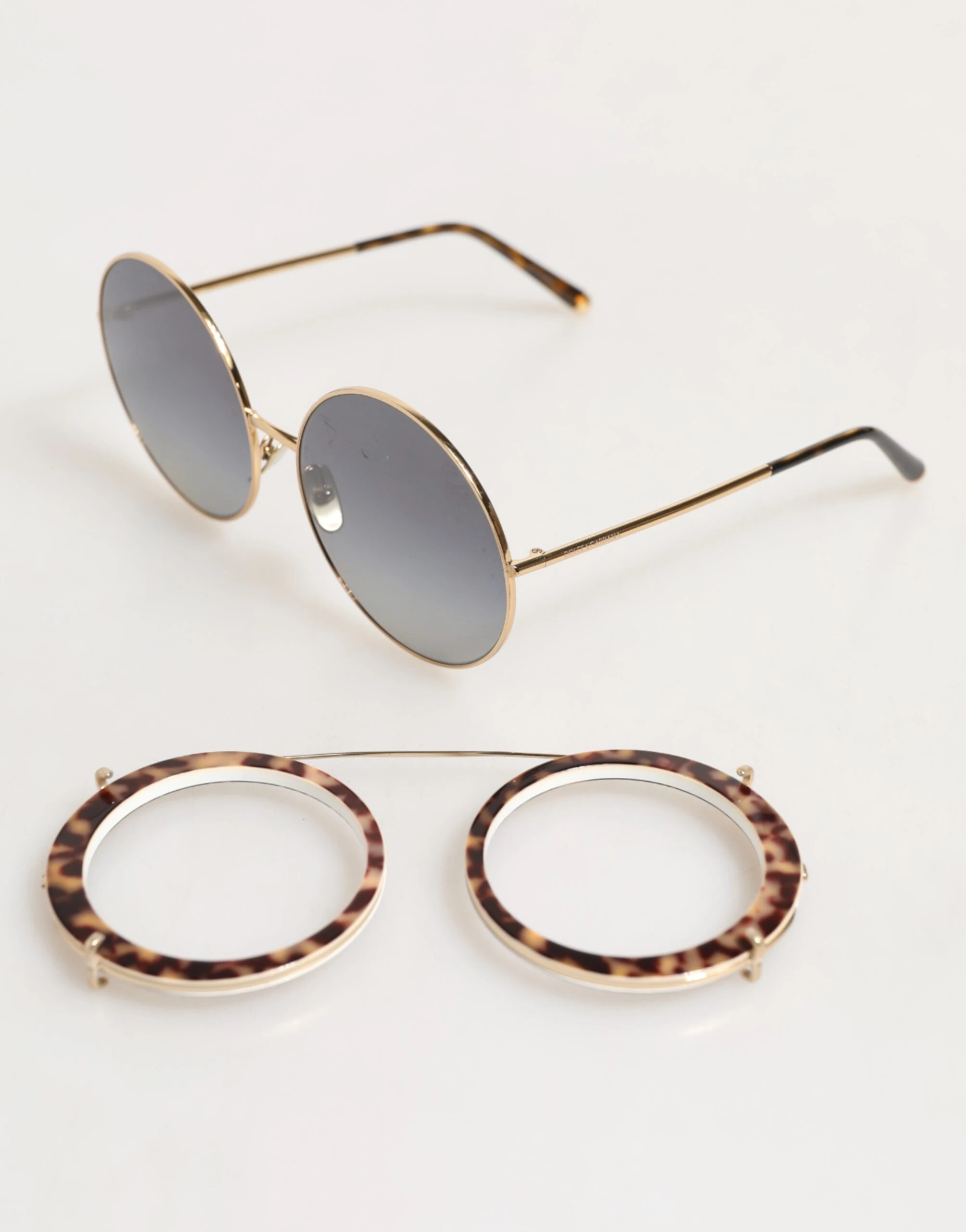 Солнцезащитные очки Dolce & Gabbana DG2198