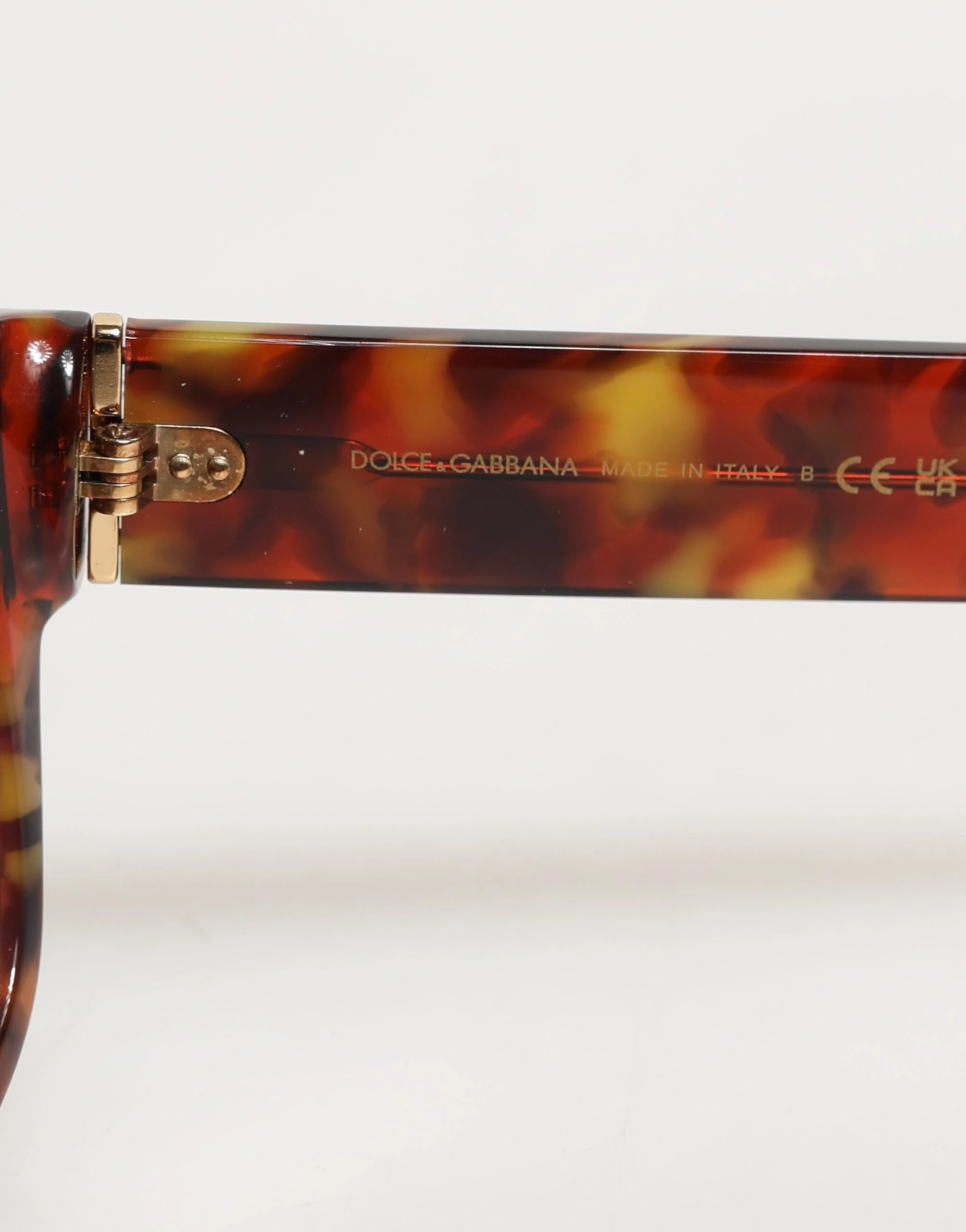 Солнцезащитные очки Dolce & Gabbana DG4338F