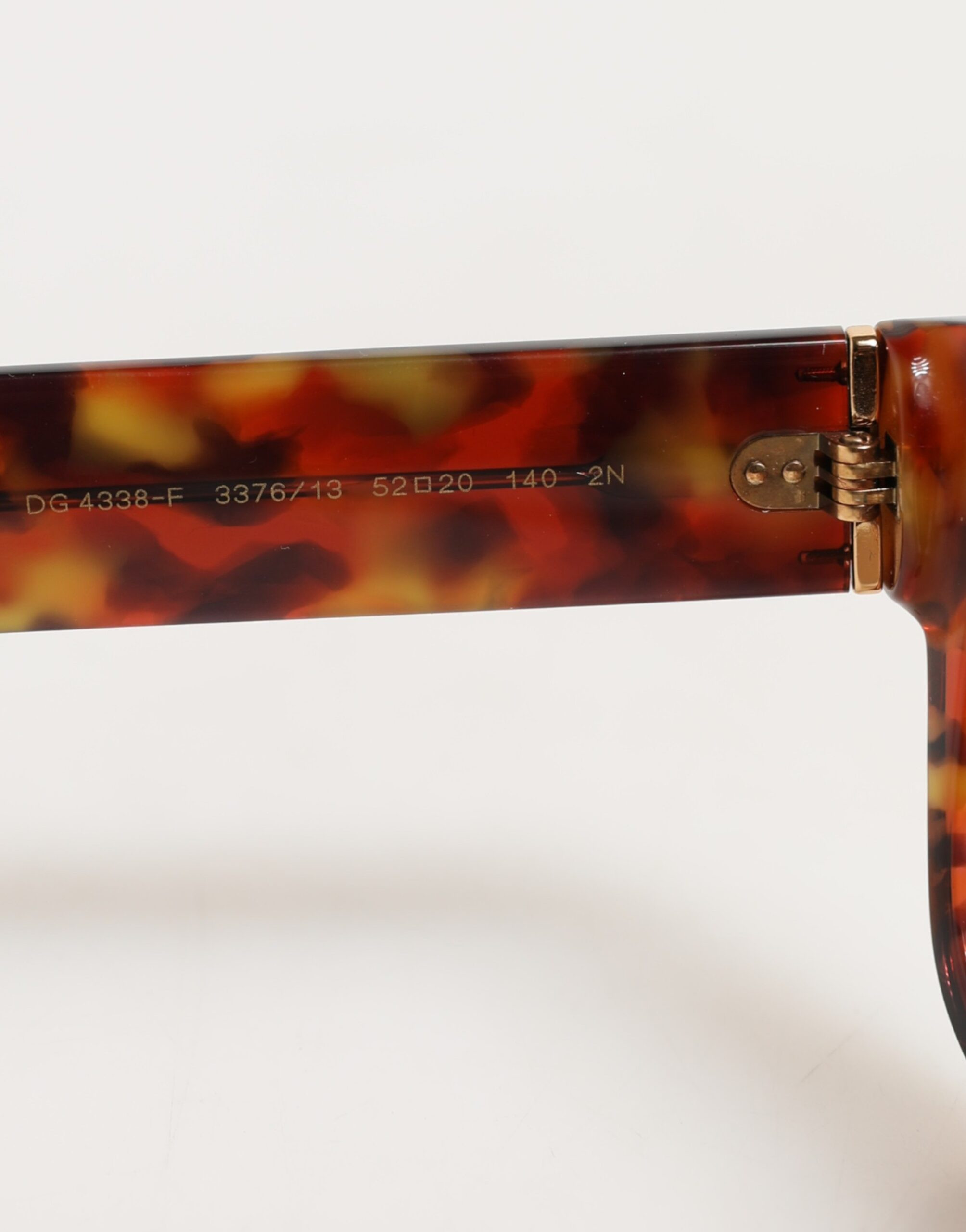 Солнцезащитные очки Dolce & Gabbana DG4338F