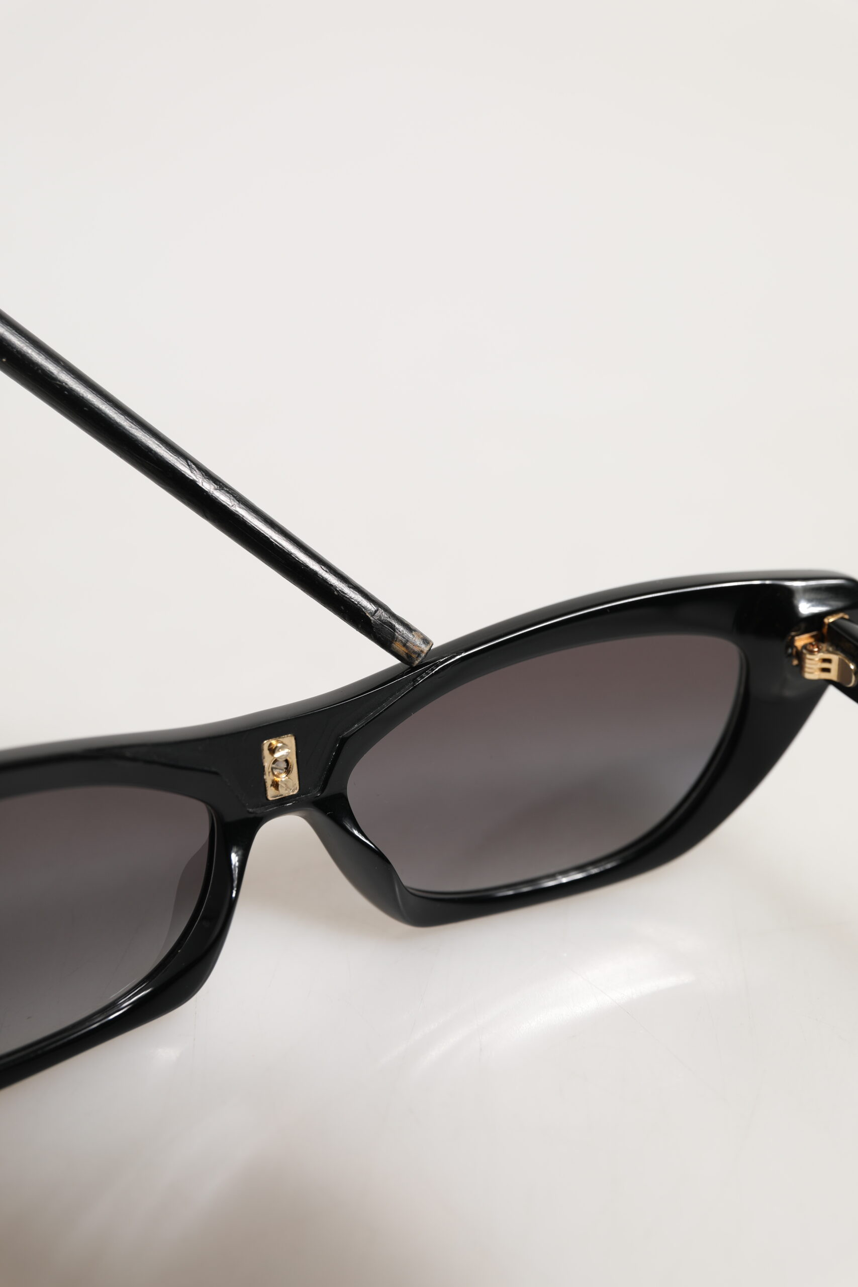 Солнцезащитные очки Dolce & Gabbana Black Re-Edition