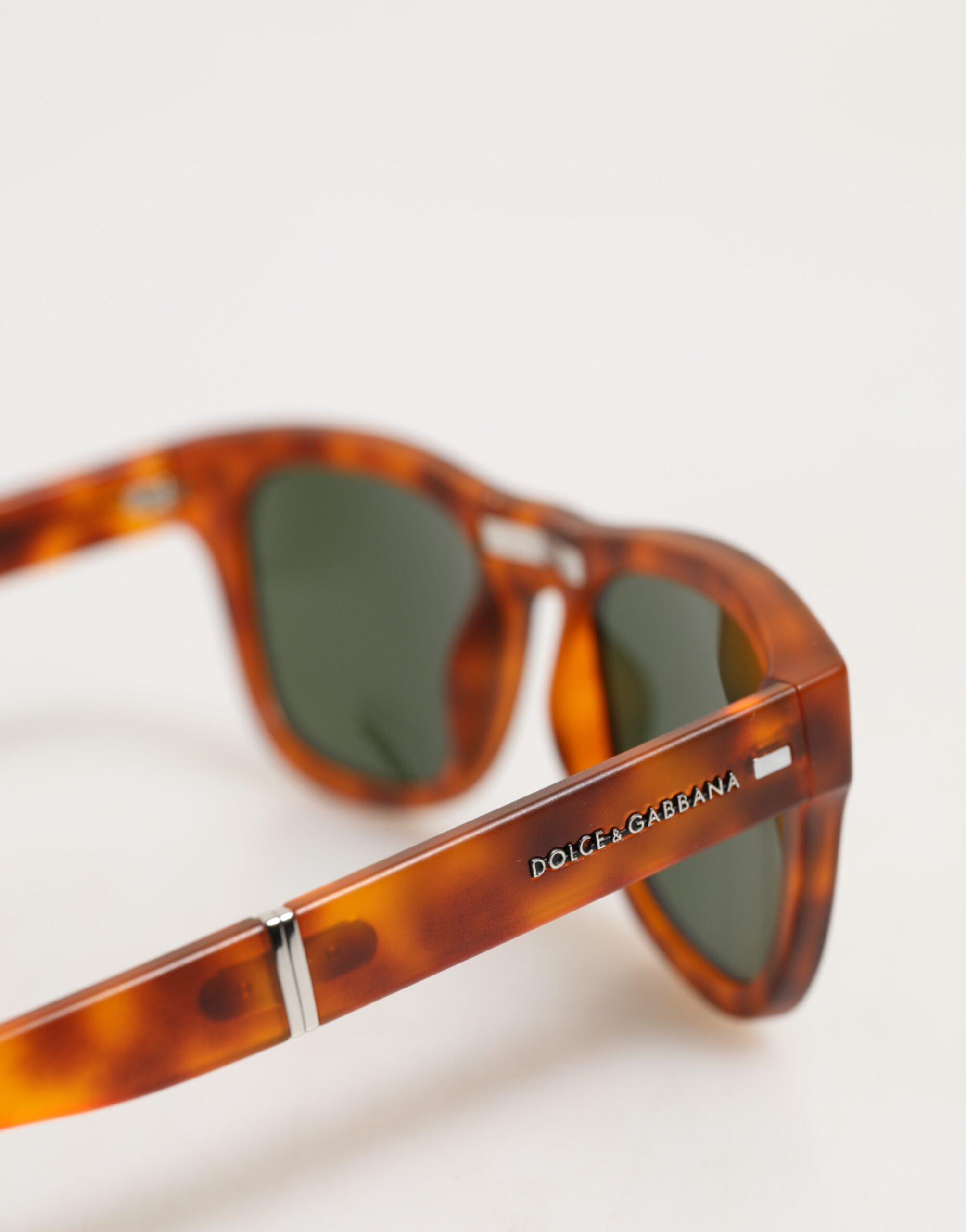 Солнцезащитные очки Dolce & Gabbana Havana