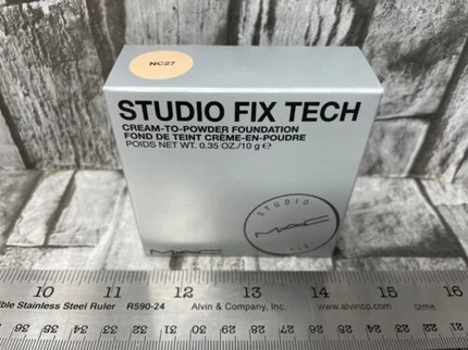 Тональная основа-крем MAC Cosmetics Studio Fix Tech Cream-to-Powder Foundation