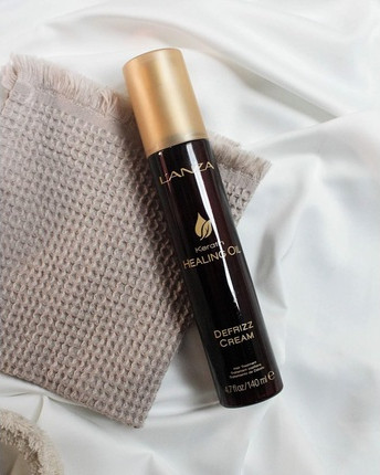 Крем для усмирения пушистости L'Anza Keratin Healing Oil