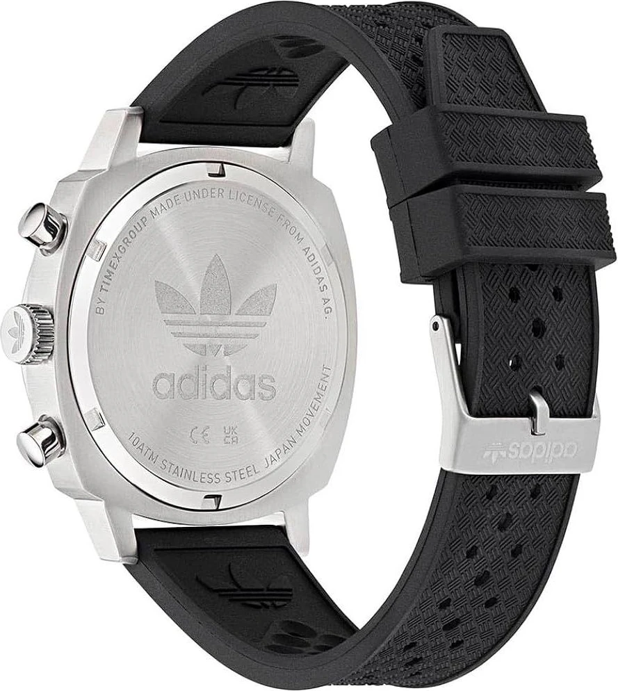 Черные спортивные часы Adidas из синтетических материалов