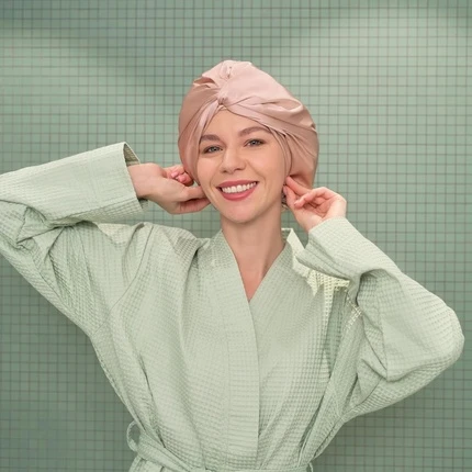 Шапочка для сна Invisibobble Bonnet Serene Styling Sleep Cap для идеальных локонов и против пушистости