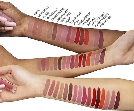 Помада Huda Beauty Liquid Matte Ultra-Comfort Transfer-Proof Lipstick