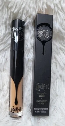 Консилер Kat Von D