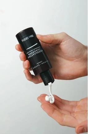 Очищающий скраб для лица Daimon Barber Exfoliating Cleanser