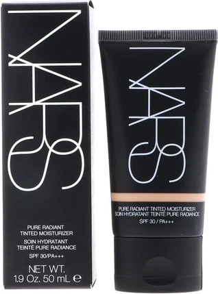 Тонирующий увлажняющий крем Nars Pure Radiant с SPF 30