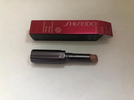 Помада Shiseido Shimmering Rouge
