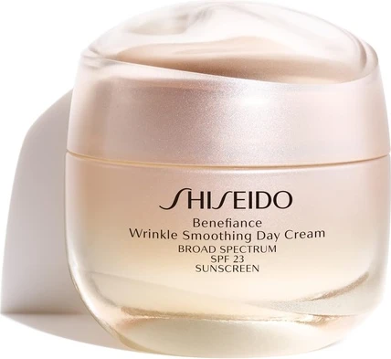 Дневной крем Shiseido Wrinkle Smoothing Day Cream SPF 25