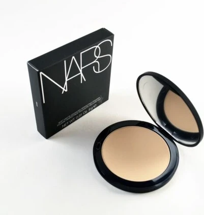 Пудра Nars Soft Matte Advanced Perfecting Powder