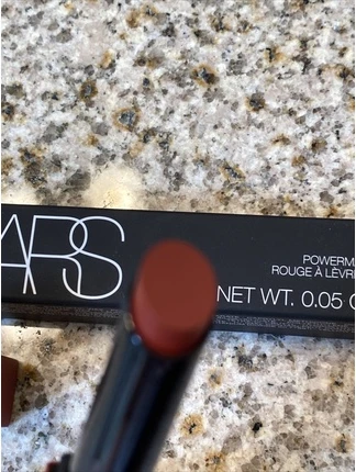 Губная помада Nars Powermatte