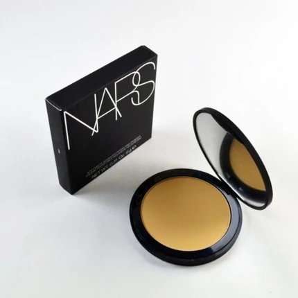 Пудра Nars Soft Matte Advanced Perfecting Powder