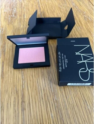 Румяна Nars