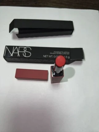 Губная помада Nars Powermatte
