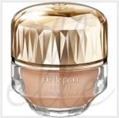 Тональная основа Cle De Peau Beaute