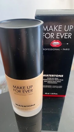 Тональная основа Make Up For Ever Watertone