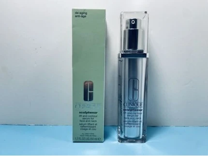 Антивозрастная сыворотка Clinique Sculptwear Lift and Contour