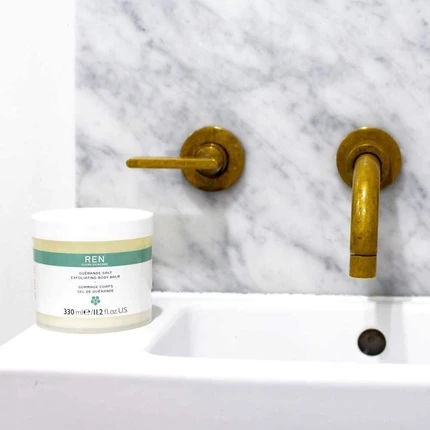 Отшелушивающий бальзам для тела Ren Clean Skincare Guerande Salt