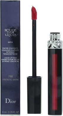Жидкая губная помада Christian Dior Rouge Dior Liquid Satin