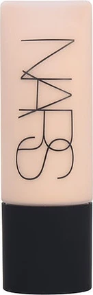 Soft Matte Complete Foundation Nars