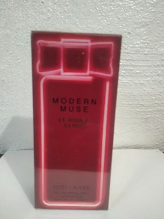Парфюмерная вода Estee Lauder Modern Muse Le Rouge Gloss Спрей