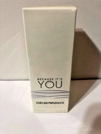 Парфюмированный лосьон для тела Emporio Armani Because It's You для женщин